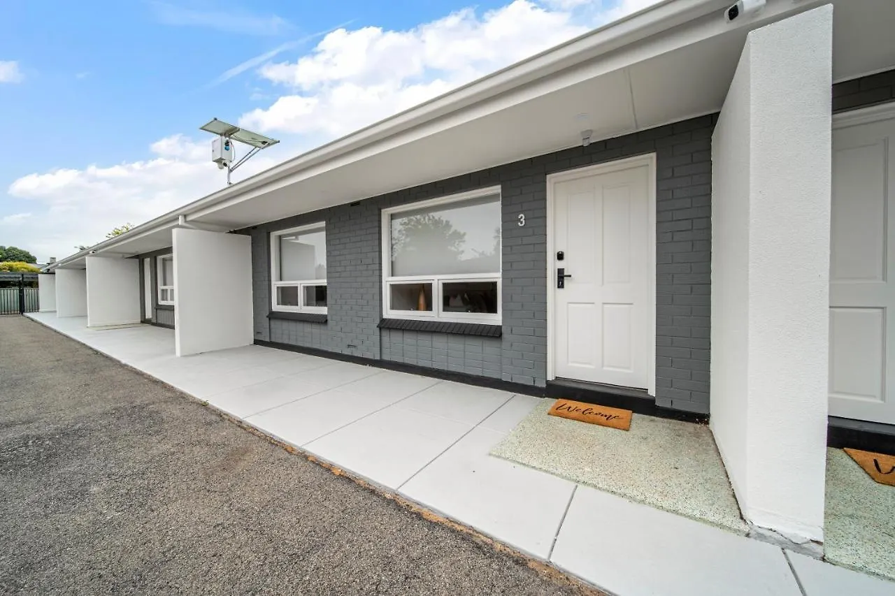 The Tea House - Apartment 3 Keswick 0*,  Australia